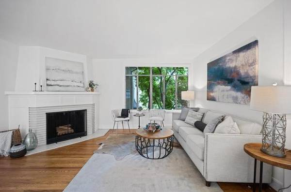 1BR/1BA Condo on Lee St · Oakland