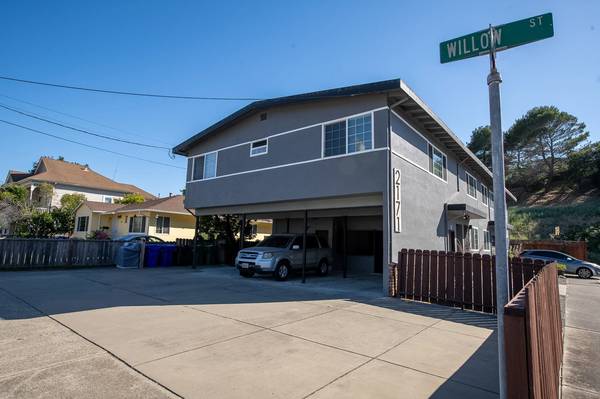 Apartments on Peach St. · Pinole photo 4
