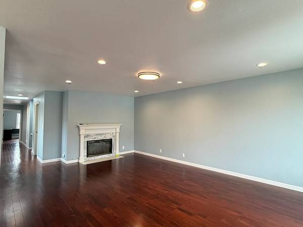 Others on Wyandotte Ave · Daly City photo 2