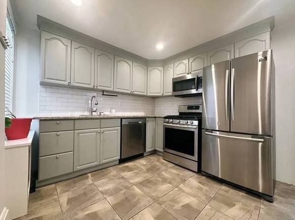 1BR/1BA Apartment · San Francisco photo 3