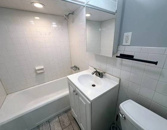 1BR/1BA Apartment · San Francisco photo 4