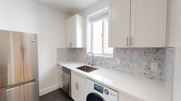 Union Street - Spacious &amp; Bright Top Floor, Corner Unit photo 3