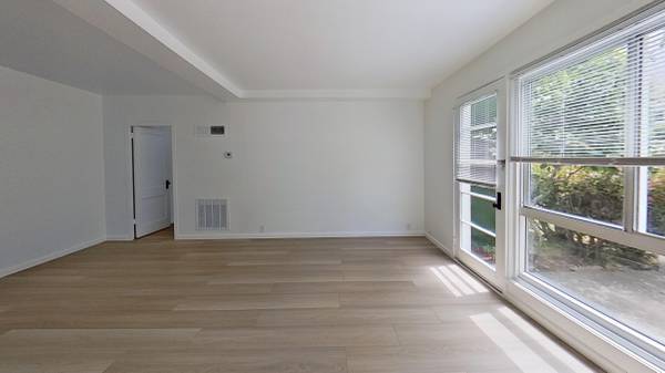 1BR/1BA Townhouse on Castelo · San Francisco photo 2
