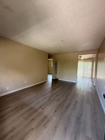 985 30th Ave Santa Cruz, CA 95062 photo 4