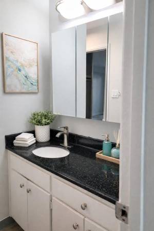 Apartments on Paseo Padre Pkwy · Fremont photo 2