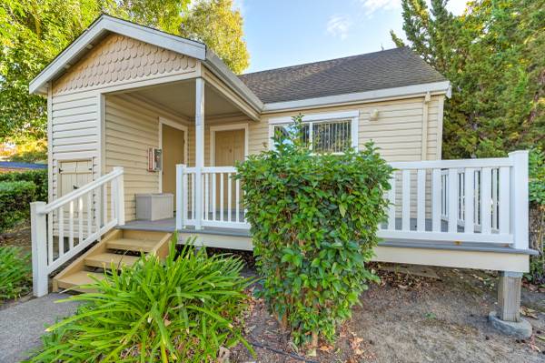 Houses on Stonehouse Drive · Napa photo 5