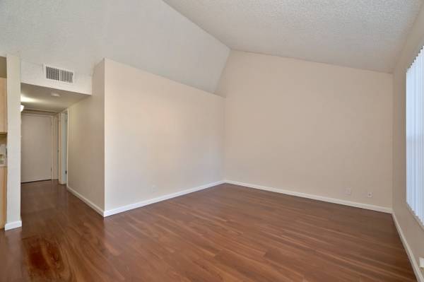 Houses on Stonehouse Drive · Napa photo 3