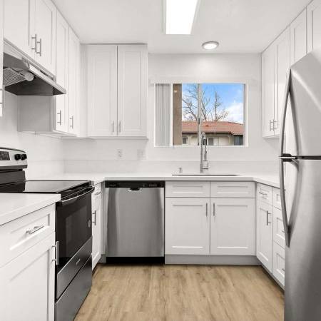 1BR/1BA Apartment · San Mateo photo 3
