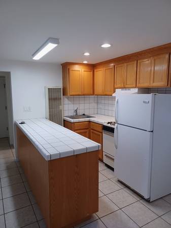 1BR/1BA Apartment on 5th Avenue · Santa Cruz