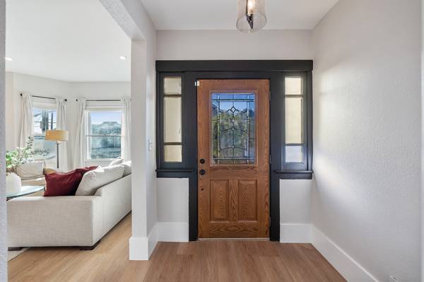 115 Cuvier St photo 3