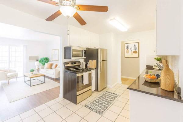 Apartments on Silva Ave · Hayward