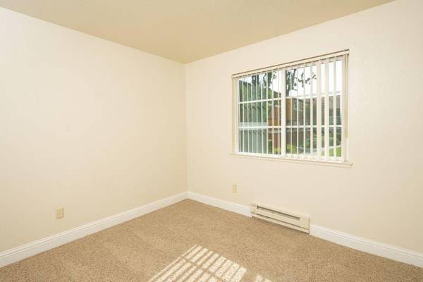 Apartments on Mckee Road · San Jose photo 5