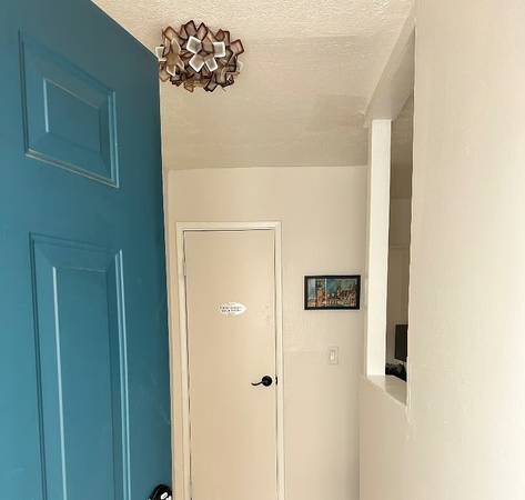 1BR/1BA Apartment · Oakland photo 2