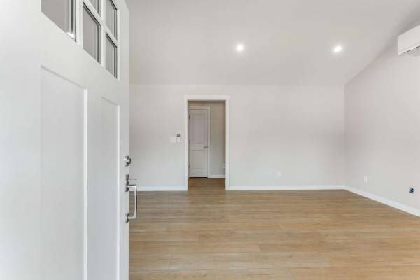 2BR/2BA Apartment · Danville photo 3