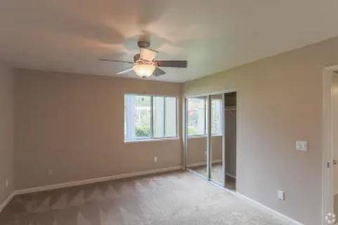 Apartments on Meadow Way · Santa Rosa photo 2