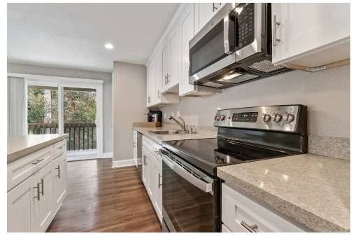 Apartments on Center Street · Hayward