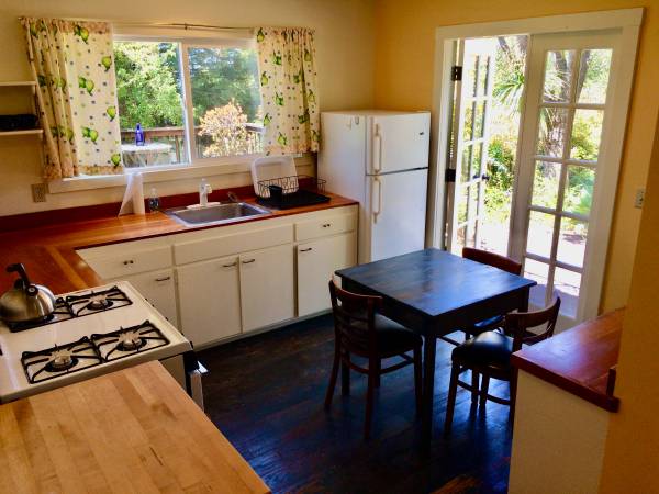 1BR/1BA In Law Adu on Colusa Ave · Berkeley photo 2