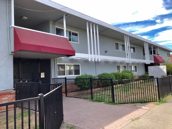 Apartments on Virginia Lane · Concord