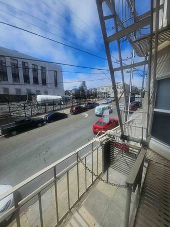 0BR/1BA Apartment · San Francisco photo 3