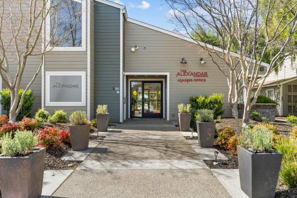 Apartments on Apple Creek Lane · Santa Rosa photo 3