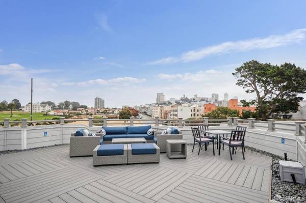 Glas Haus Apartments photo 3