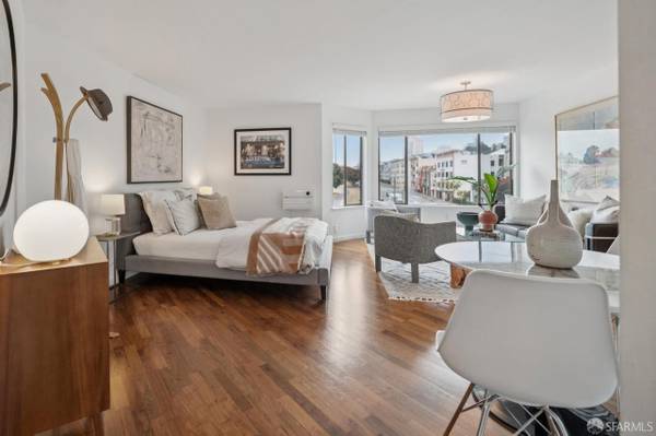 Glas Haus Apartments photo 4