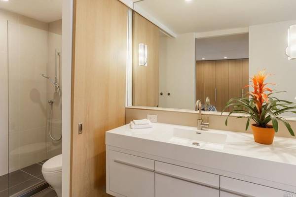 Condos on South Street · Sausalito photo 4