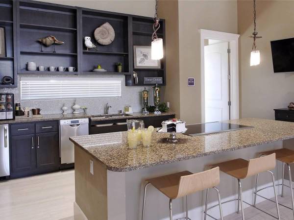 Apartments on Dowdell Avenue · Rohnert Park