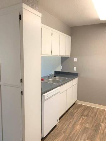 Apartments on Contra Loma Blvd · Antioch photo 3