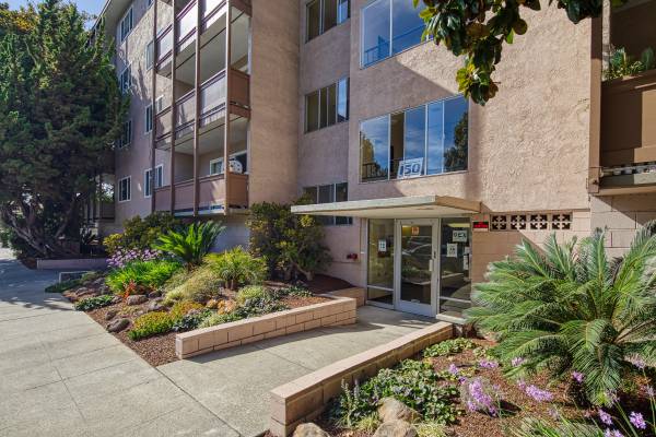 1BR/1BA Apartment · San Leandro photo 2