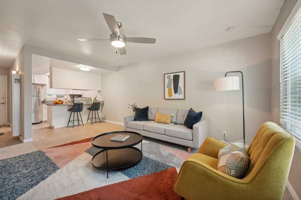 Apartments on Paseo Padre Pkwy · Union City