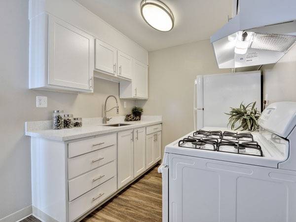 Apartments on Contra Costa Ave · Richmond photo 4