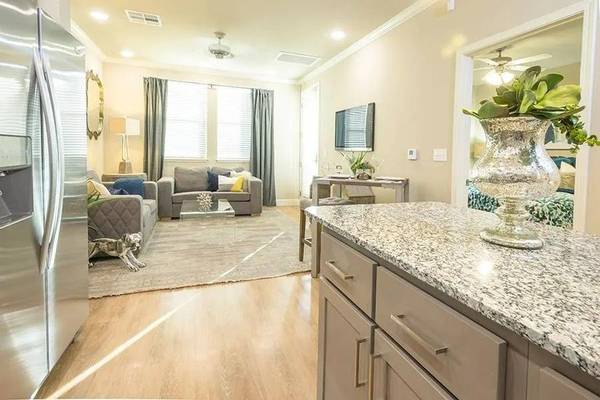 Apartments on Business Center Dr · Fairfield photo 4
