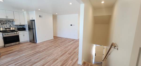 2BR/2BA Apartment · San Francisco photo 2