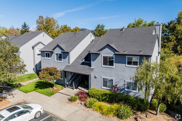 Apartments on South Boas Dr. · Santa Rosa photo 4