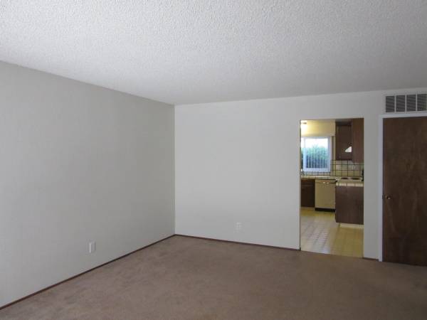 2BR/1BA Apartment · Sunnyvale photo 4