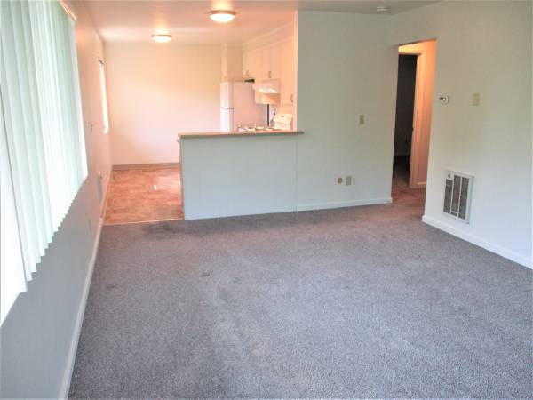 2BR/1BA Apartment on Franklin St. · Santa Cruz photo 3
