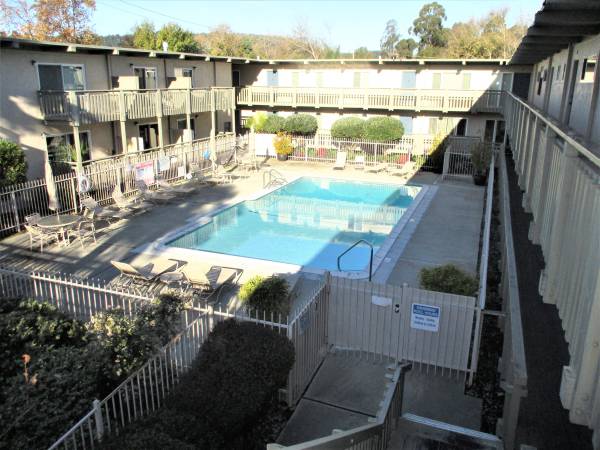 2BR/1BA Apartment on Franklin St. · Santa Cruz