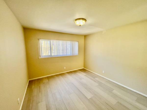PM0439 photo 4