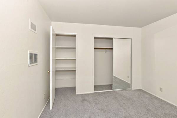 1BR/1BA Apartment · Santa Rosa photo 5