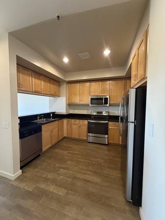1BR/1BA Apartment · San Francisco photo 3
