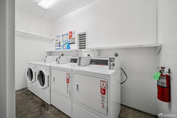1BR/1BA Condo on Laguna St · San Francisco