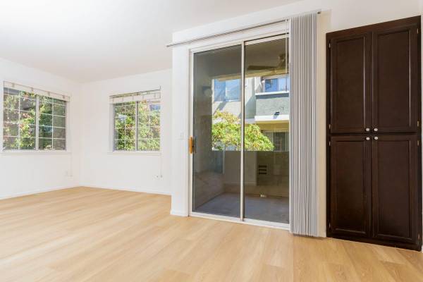 Apartments on Via Paviso · Cupertino