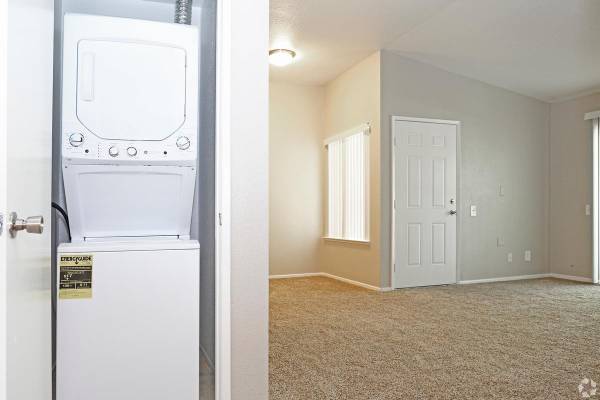 Condos on San Jose Drive · Antioch photo 3