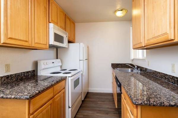 Apartments on Mckee Road · San Jose