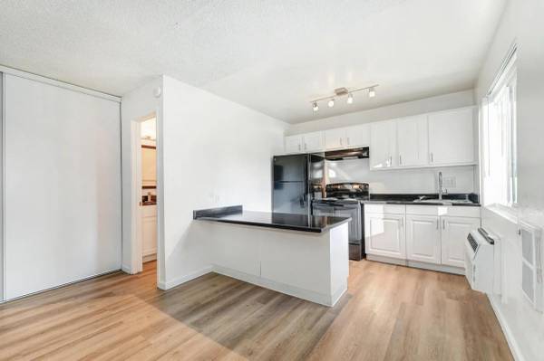 Apartments on Monterey Rd · Coyote