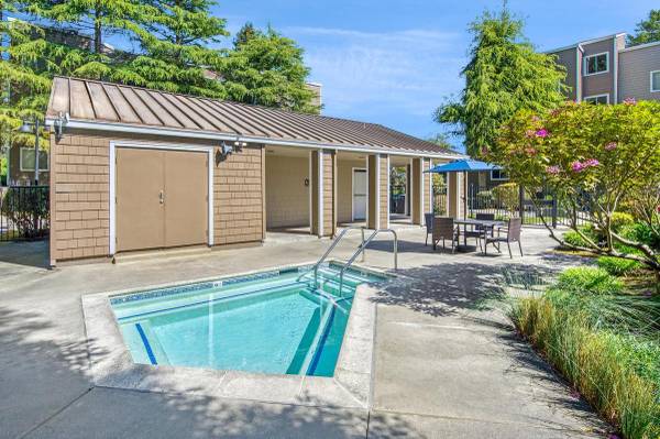 0BR/1BA Apartment on Campus Dr · Daly City
