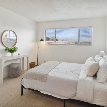 Apartments on Central Ave · Alameda photo 5