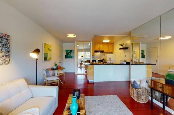 Apartments on Boardwalk Avenue · San Bruno photo 2