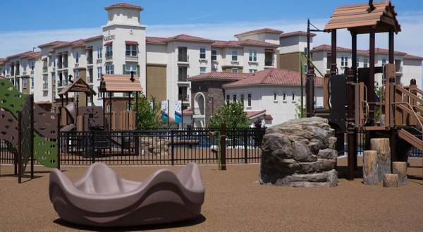 Apartments on Merry Loop · Milpitas